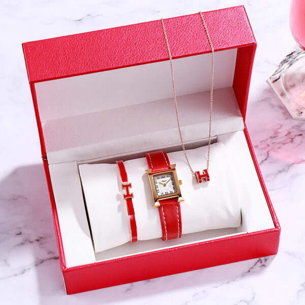 Valentine's Day gifts for ladies watches - Image 3