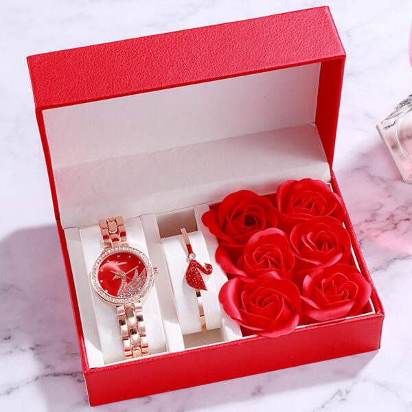 Valentine's Day gifts for ladies watches - Image 4