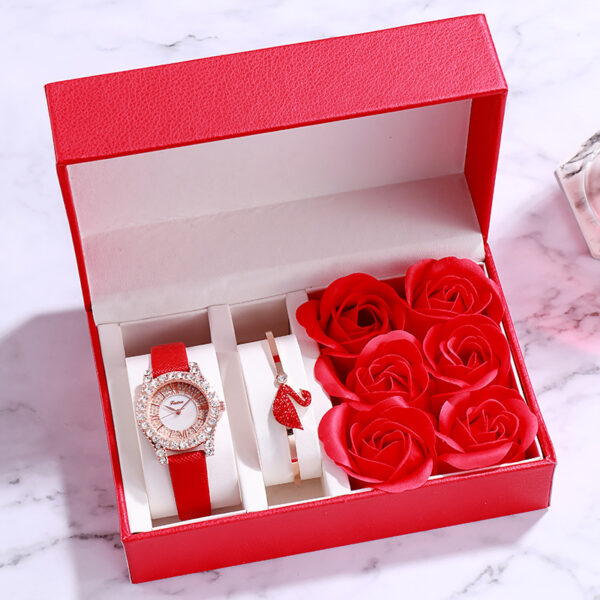 Valentine's Day gifts for ladies watches - Image 9